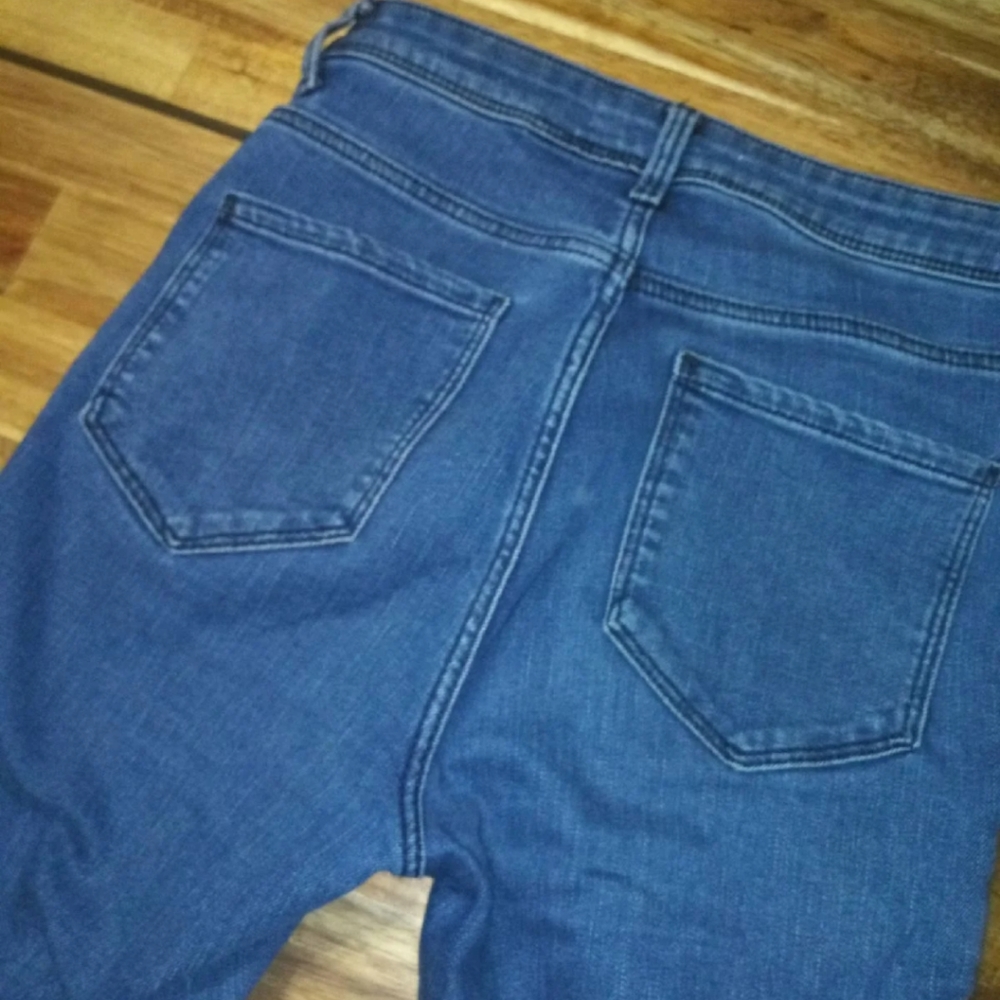 Jeans - Picture 3 of 3